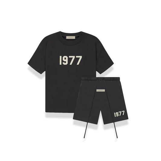 Fear of God Essentials Iron 1977 Zomer Set